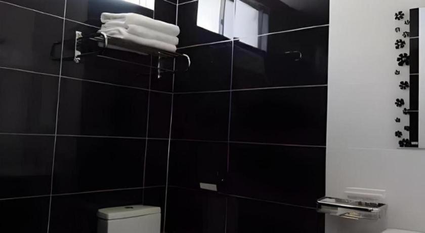 Cathay Hotel Kota Kinabalu Eksteriør bilde